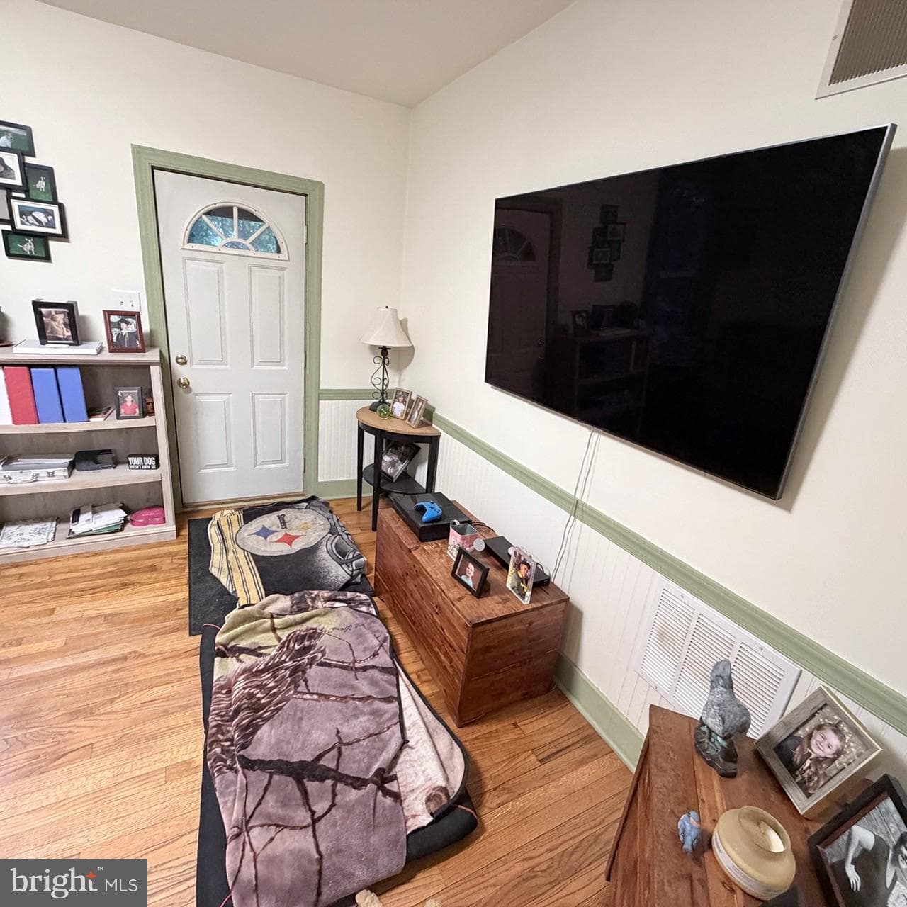 212 Willow Street photo 12