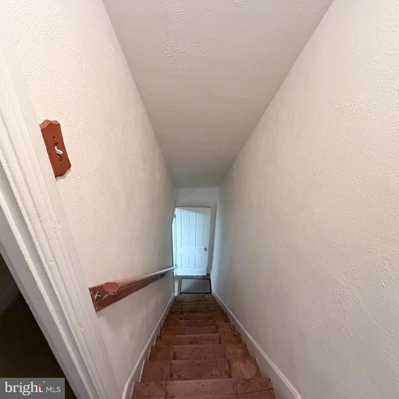 212 Willow Street photo 17