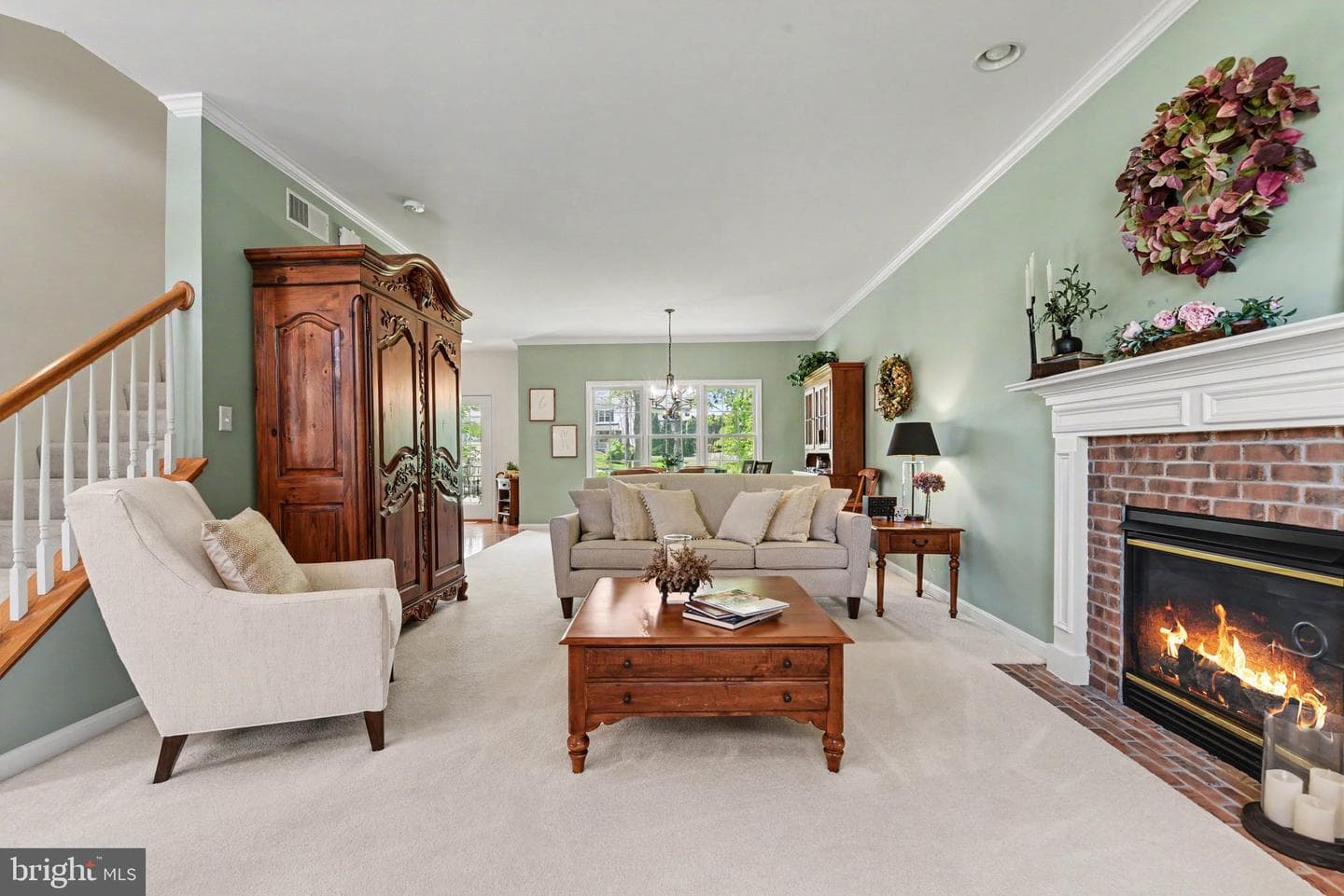 12 Dove Court photo 3