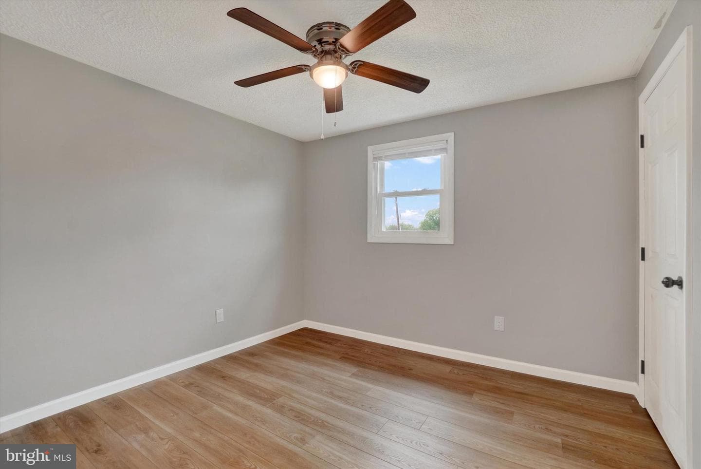 2252 Chestnut Road photo 20