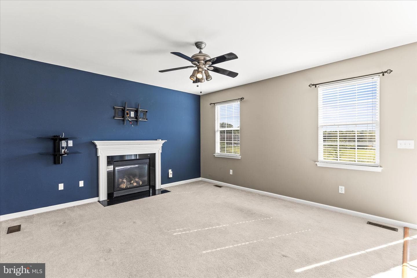 17323 Russett Farm Drive photo 17