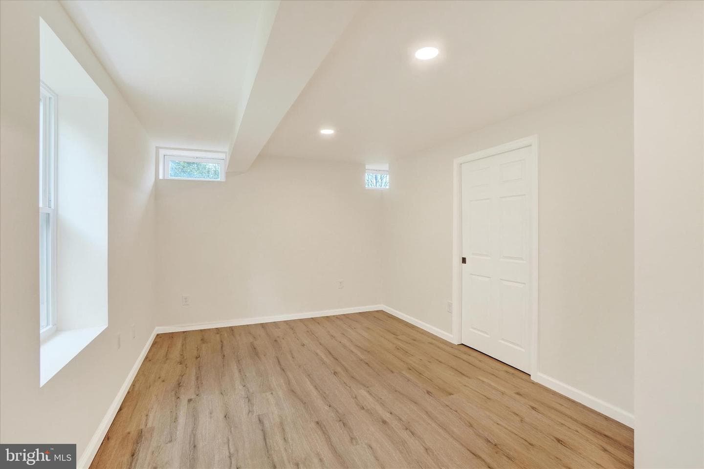 2963 Rexwood Drive photo 24