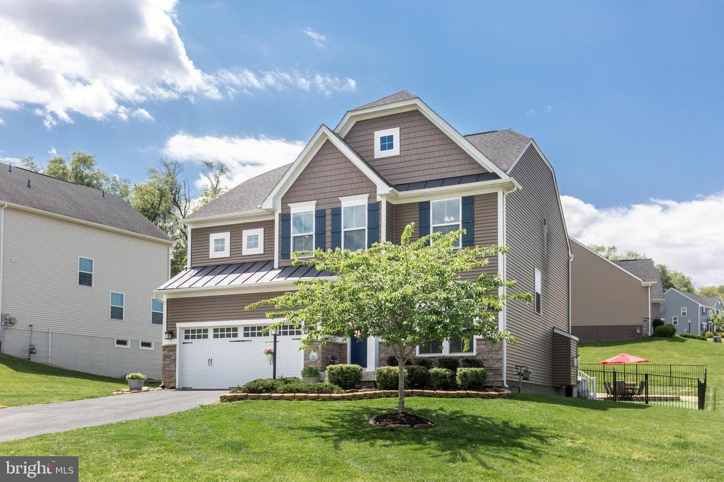 36 Rockdale Drive photo 3