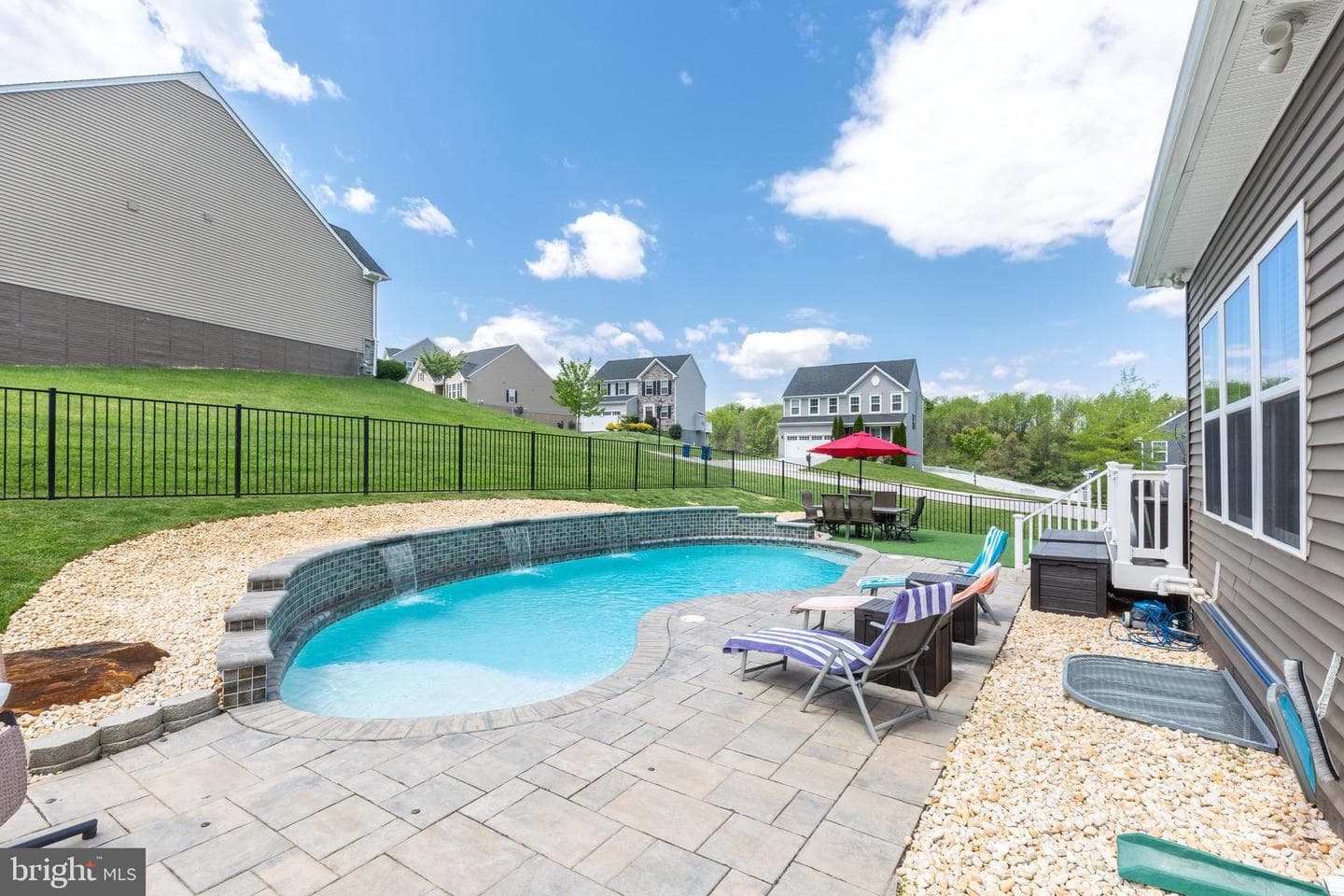 36 Rockdale Drive photo 47