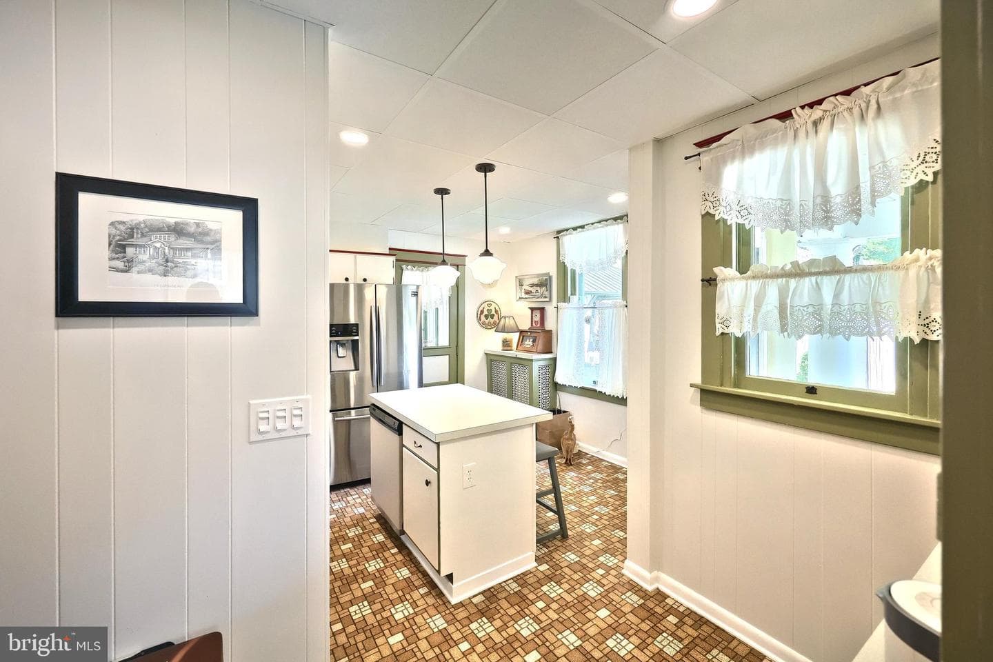 39 Cottage Avenue photo 11