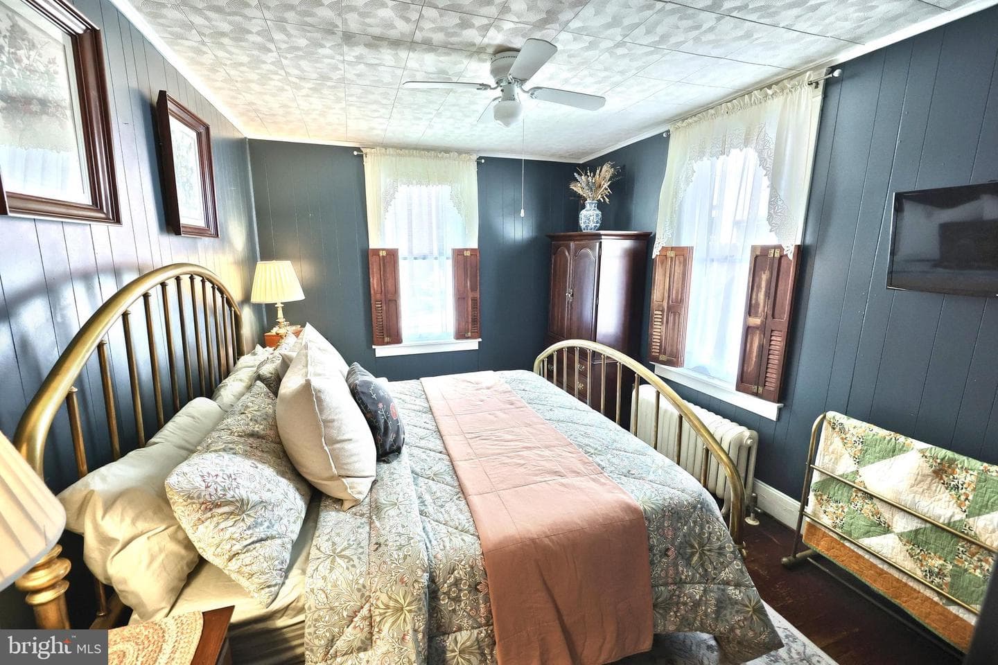 39 Cottage Avenue photo 18