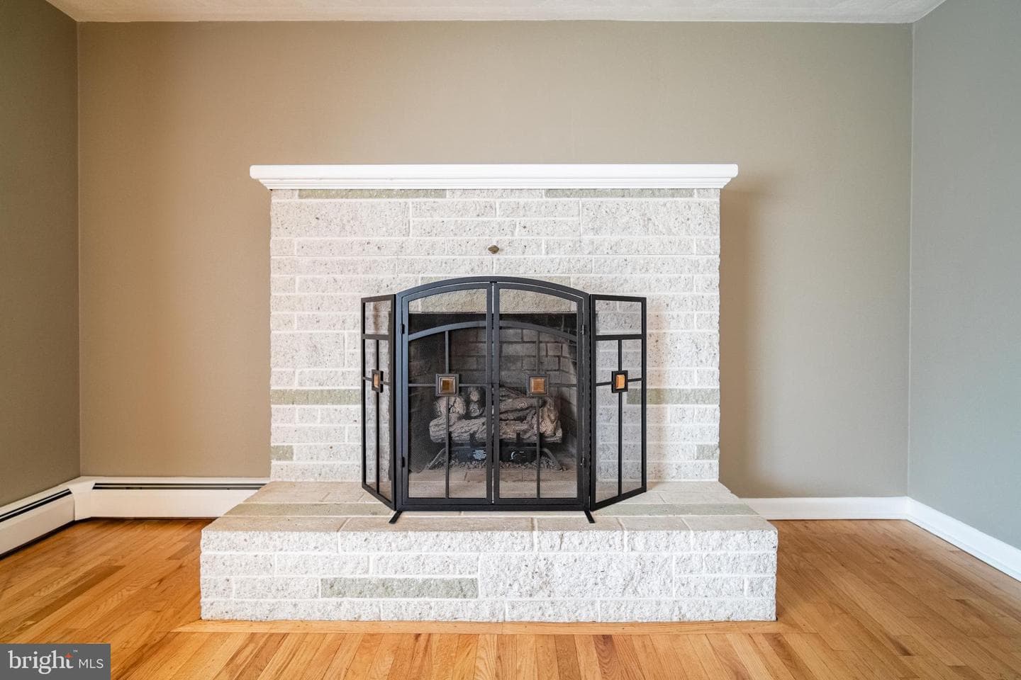 119 E Clearview Drive photo 6