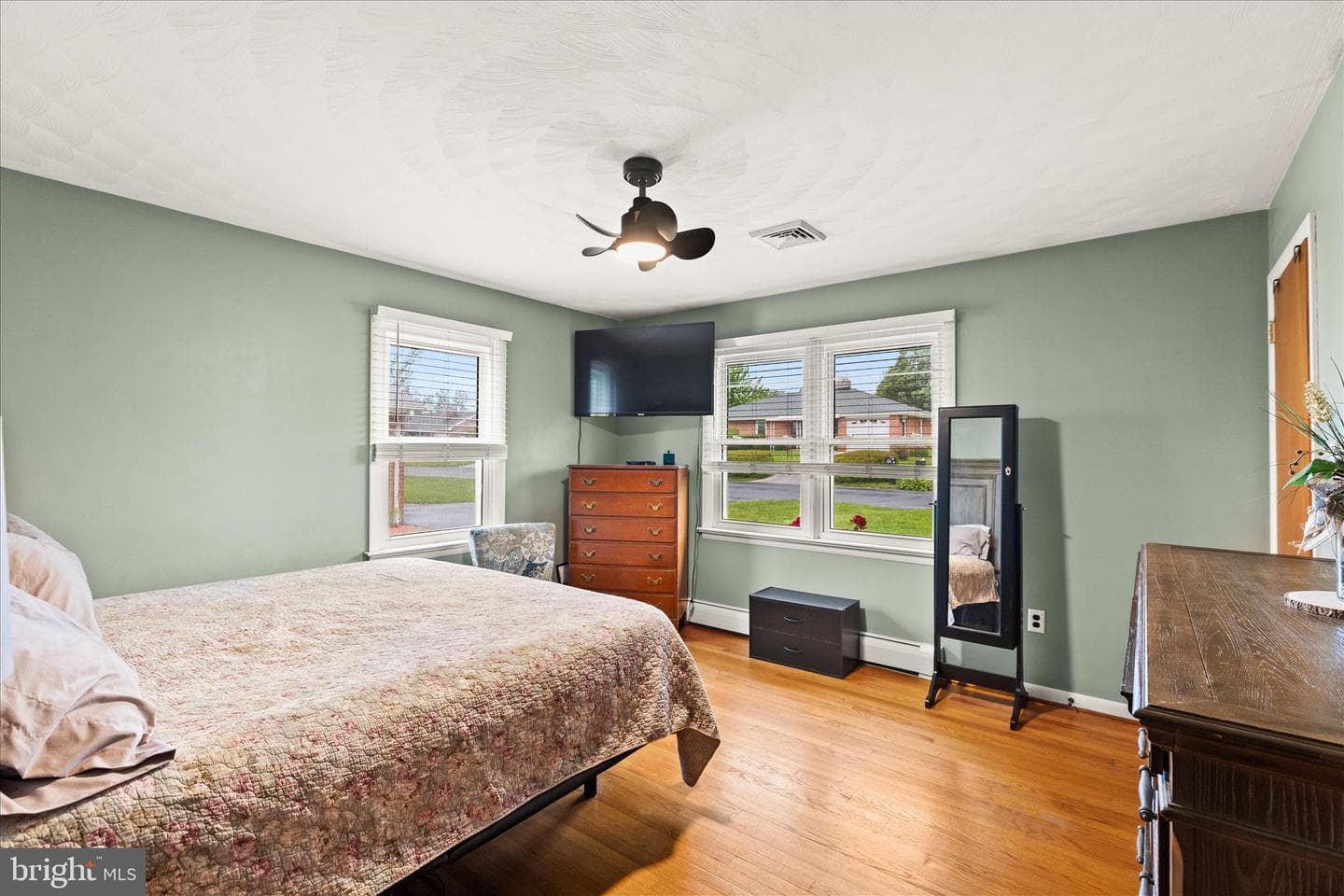 3966 Bahn Avenue photo 12