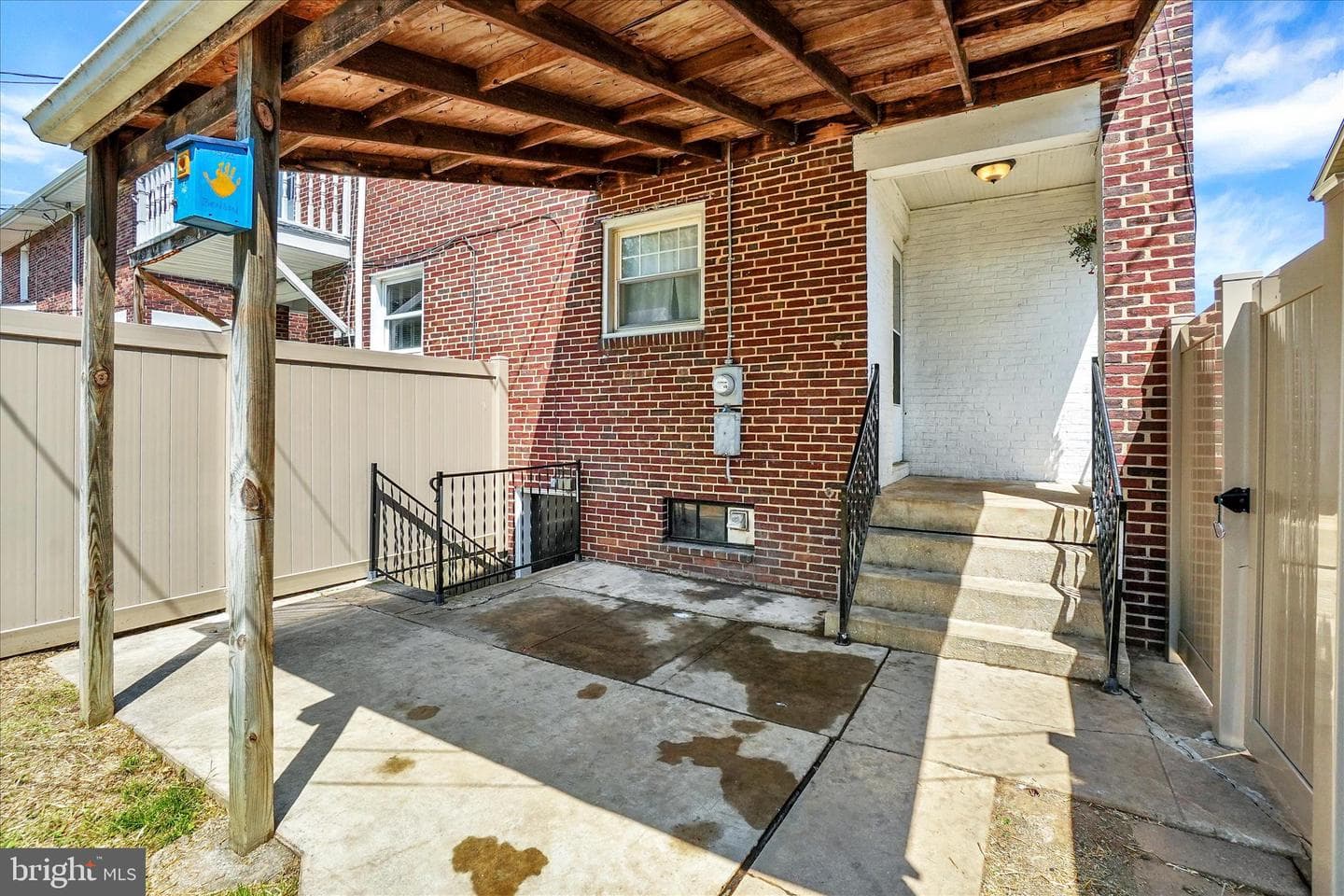 104 N Seward Street photo 23