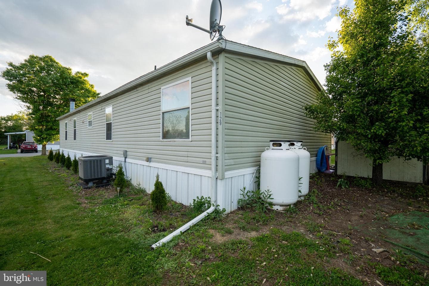 129 Mimosa Drive photo 29