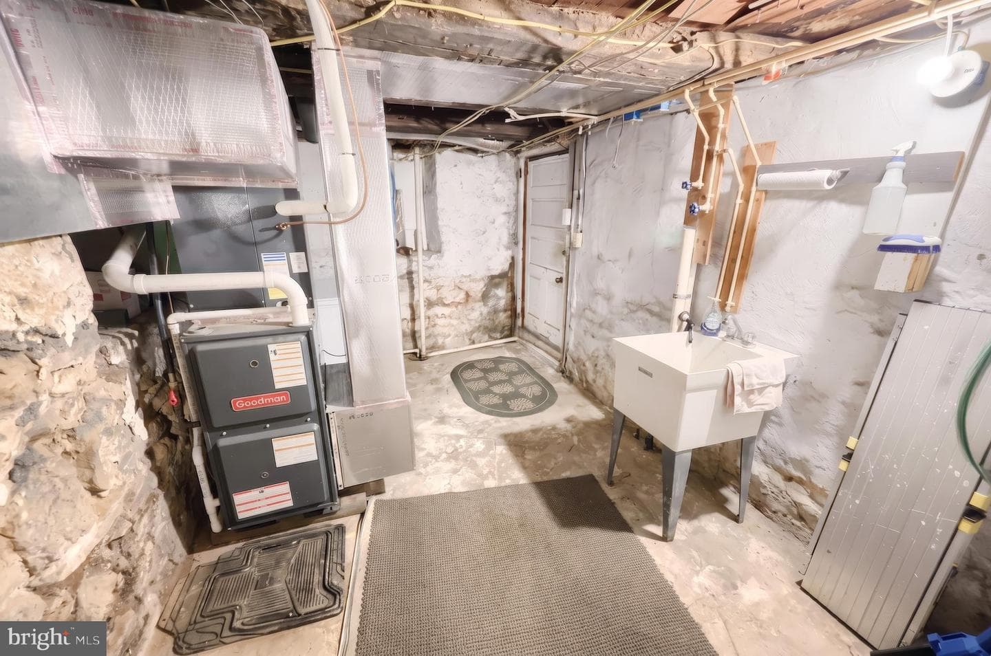 1425 Sunnyside Road photo 70