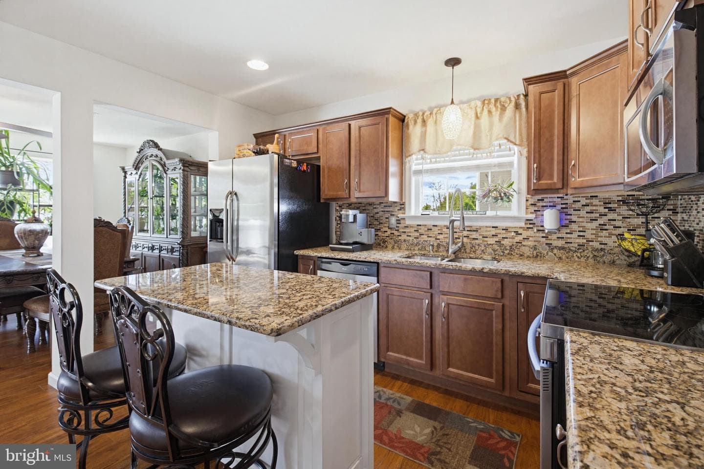 1470 Matthew Drive photo 9