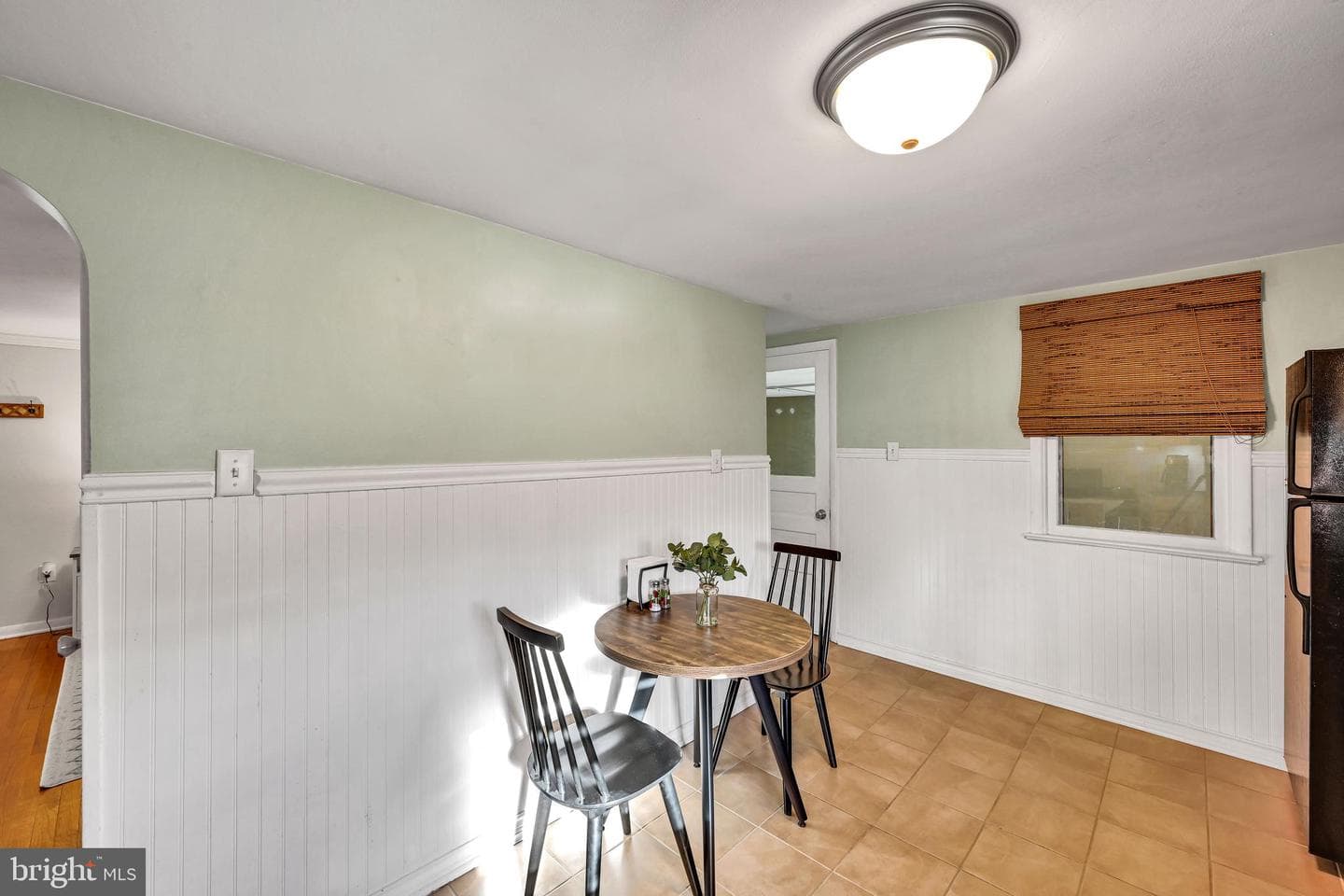 860 Hess Road photo 11