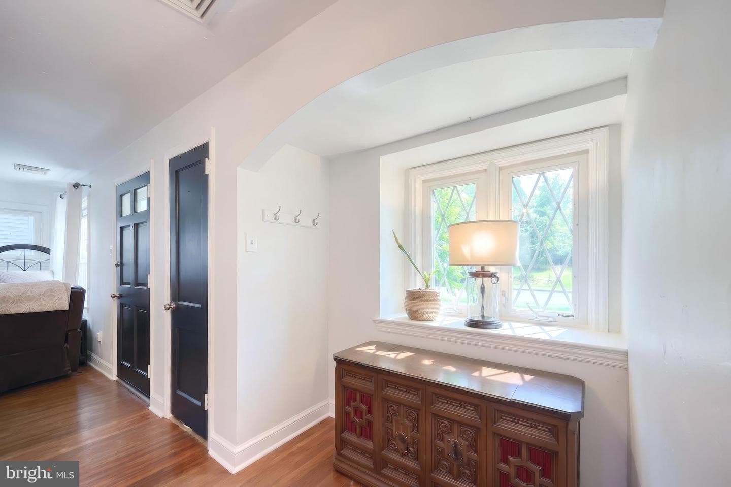 831 Rathton Road photo 11