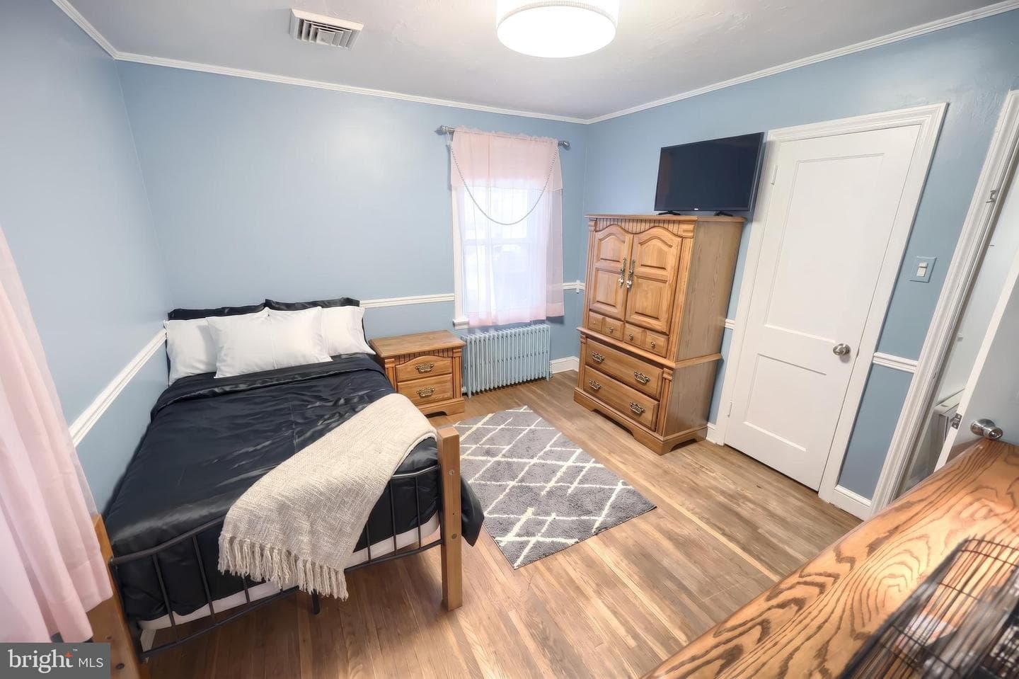 831 Rathton Road photo 17