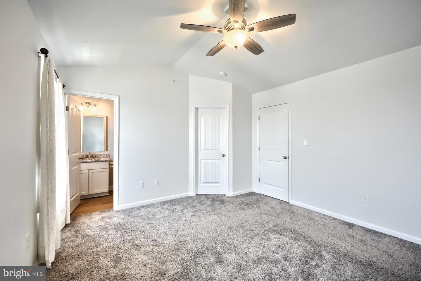 26 Pacer Dr photo 22