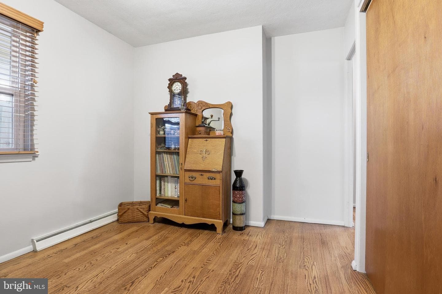 2993 5th Avenue photo 15