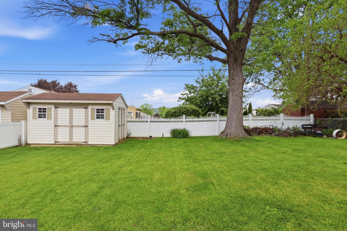 2993 5th Avenue photo 35