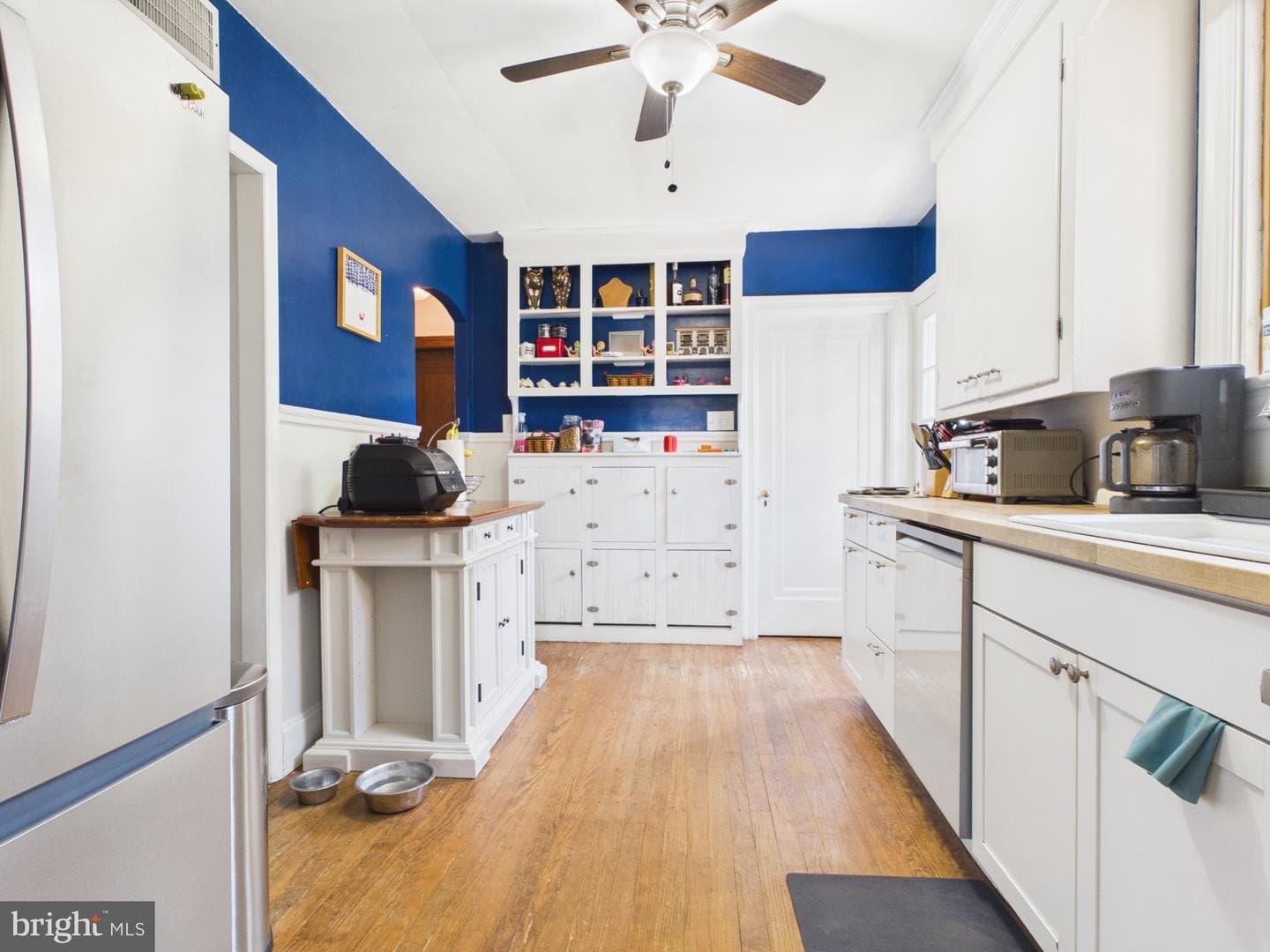 2266 Sunset Lane photo 7