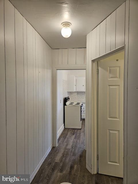 1121 W Poplar Street photo 40