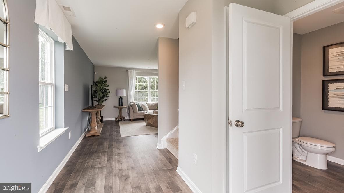 120 Christina Drive photo 3