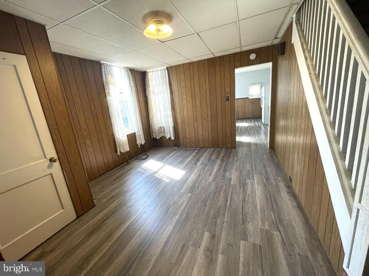 1136 E South Street photo 6