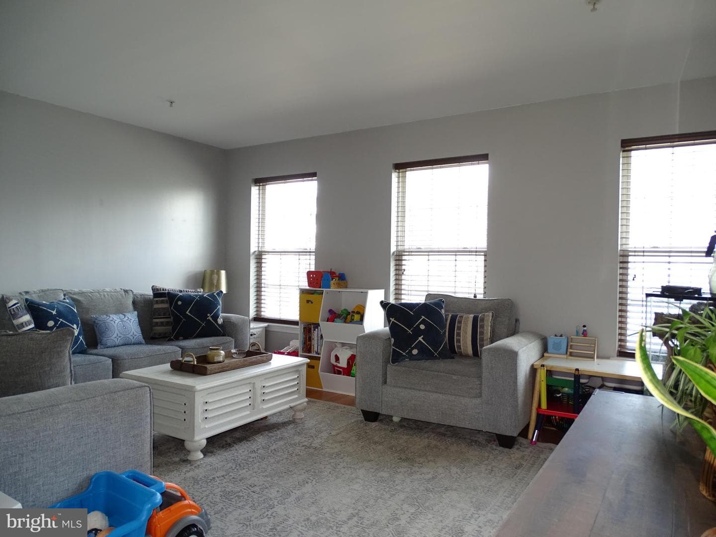 235 Fisher Drive photo 11