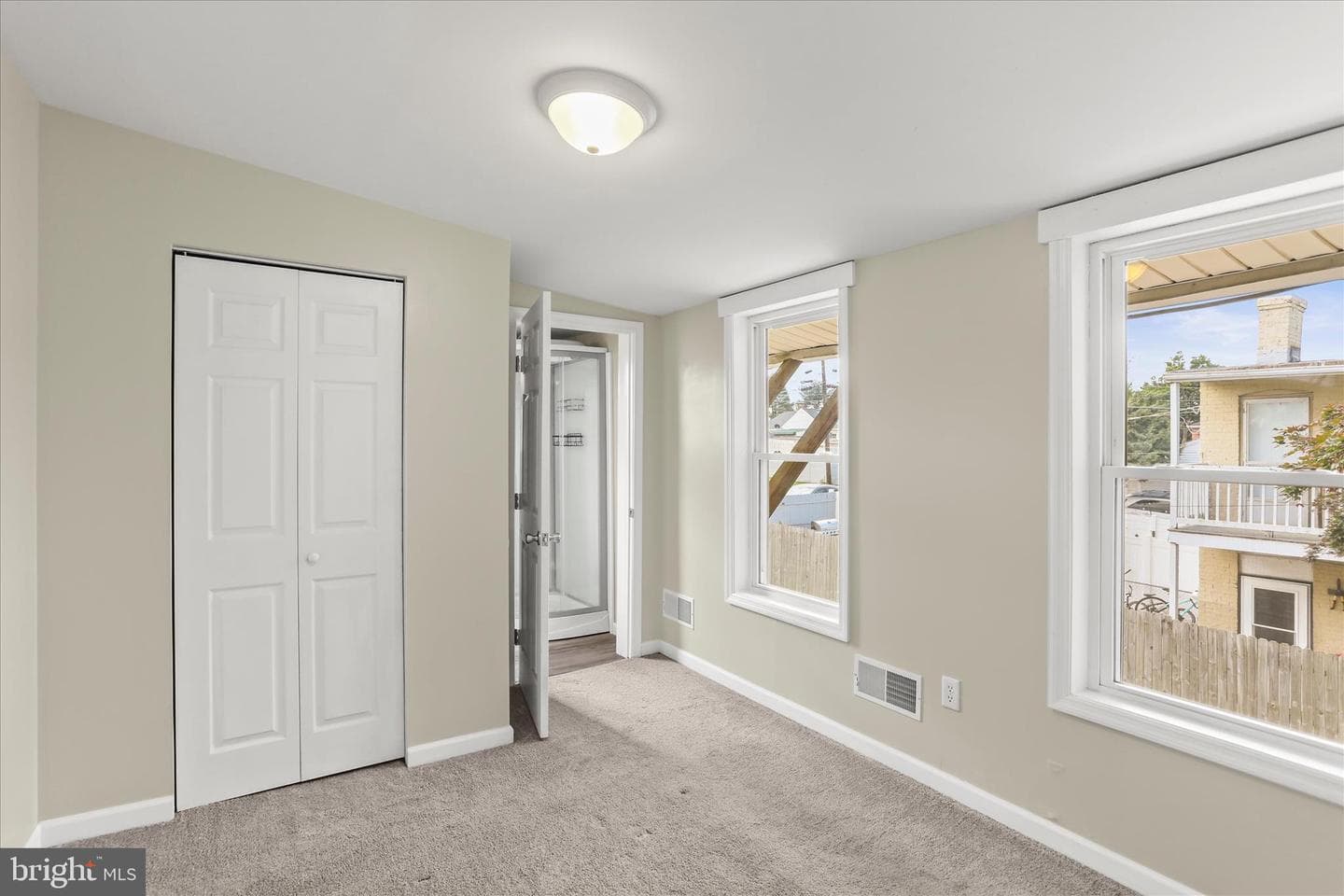 619 Ridge Avenue photo 16