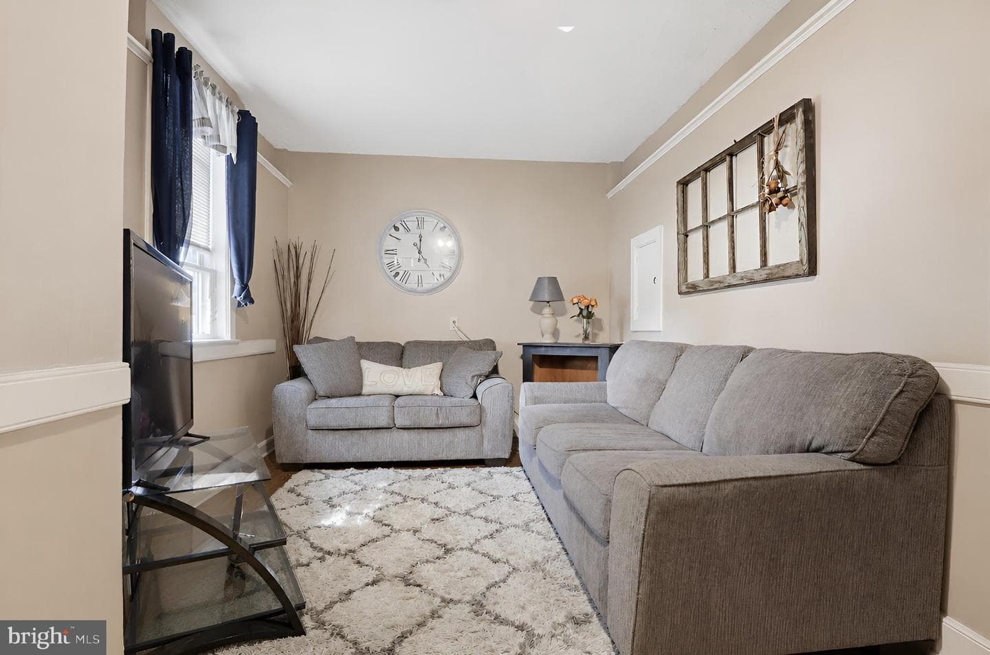 44 N Gotwalt Street photo 13