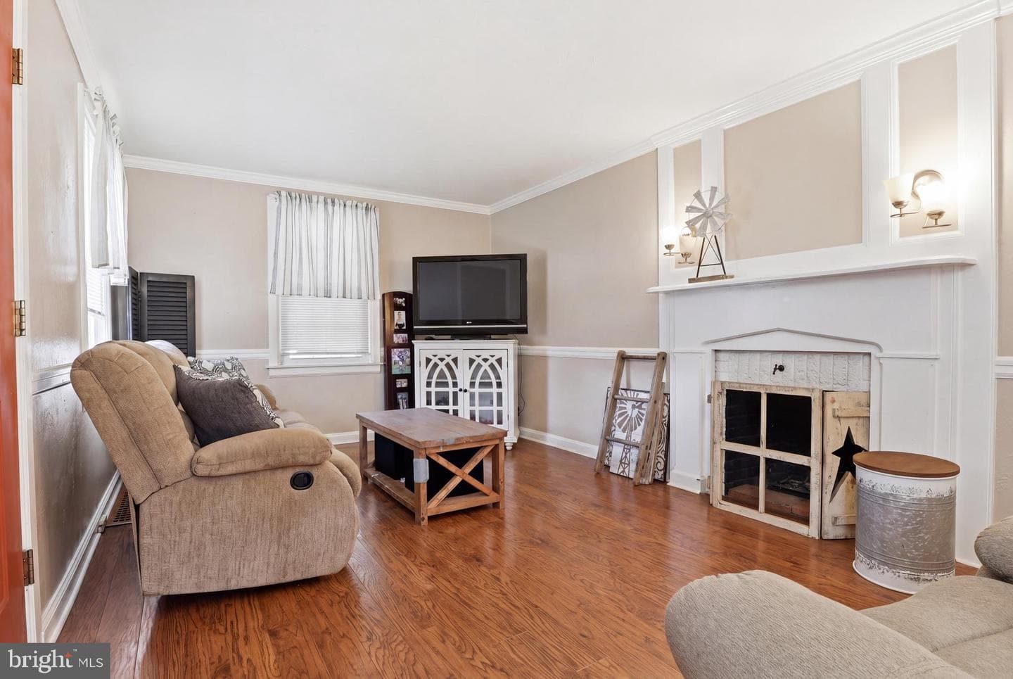 44 N Gotwalt Street photo 6