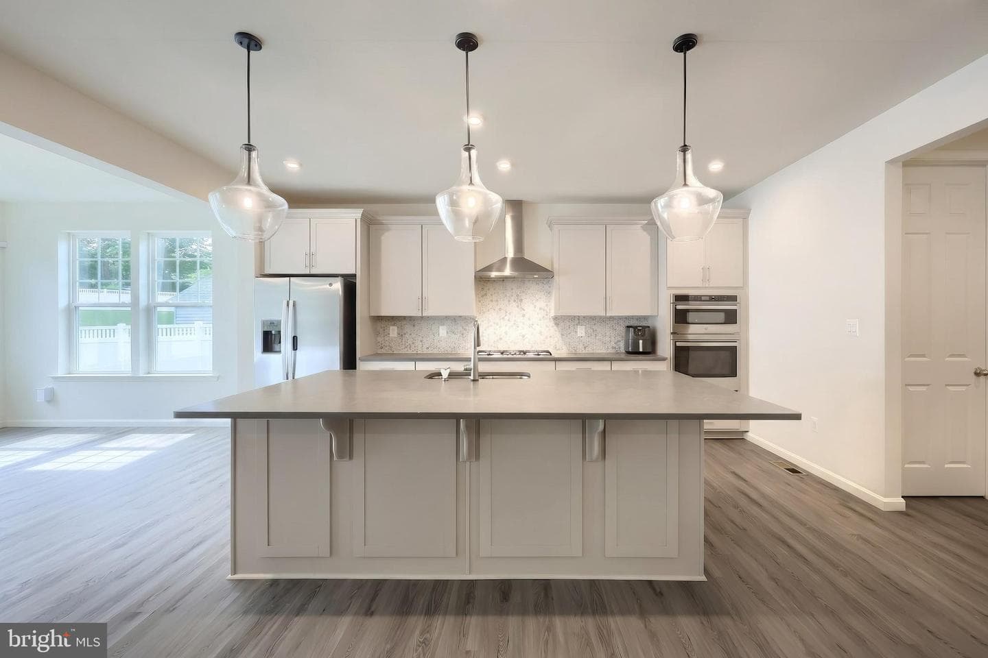61 Black Oak Court photo 3