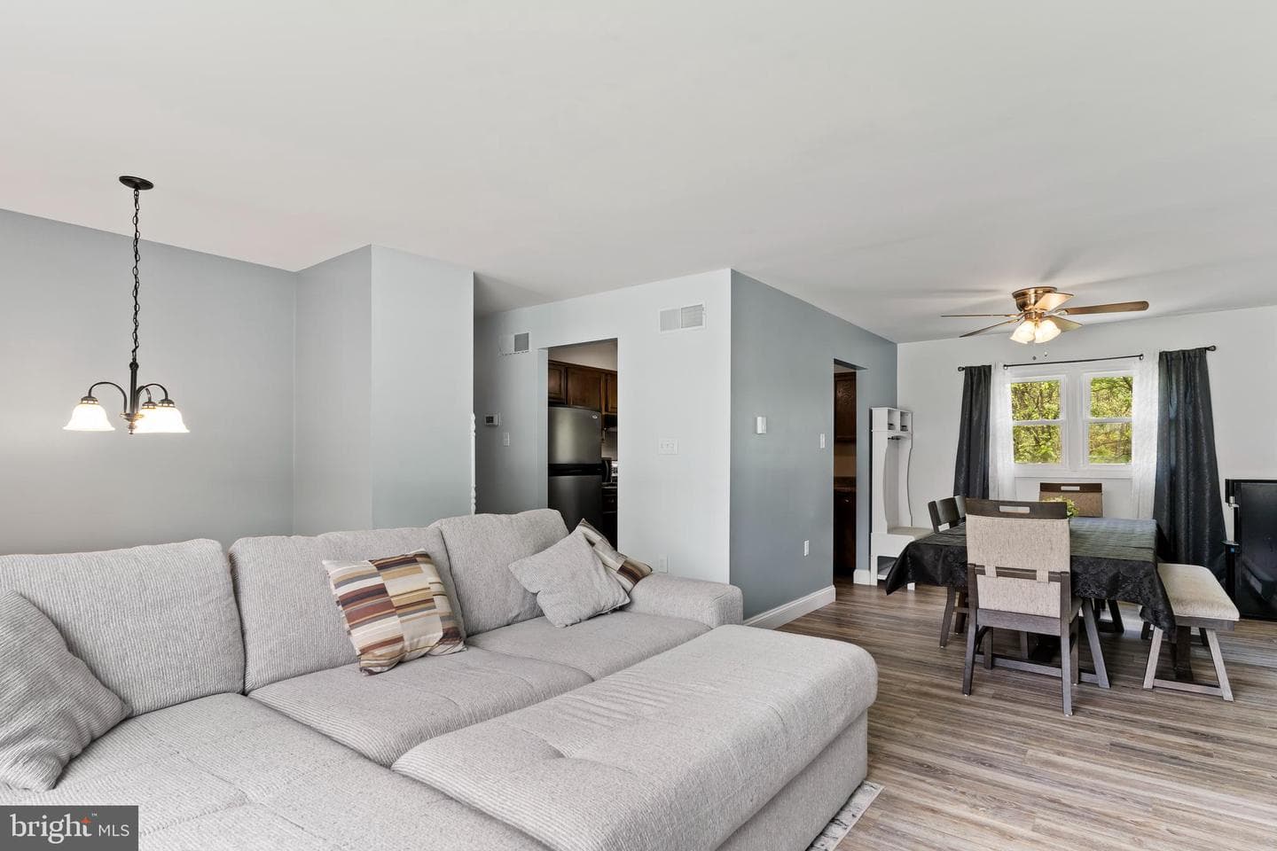 120 Black Walnut Drive photo 2