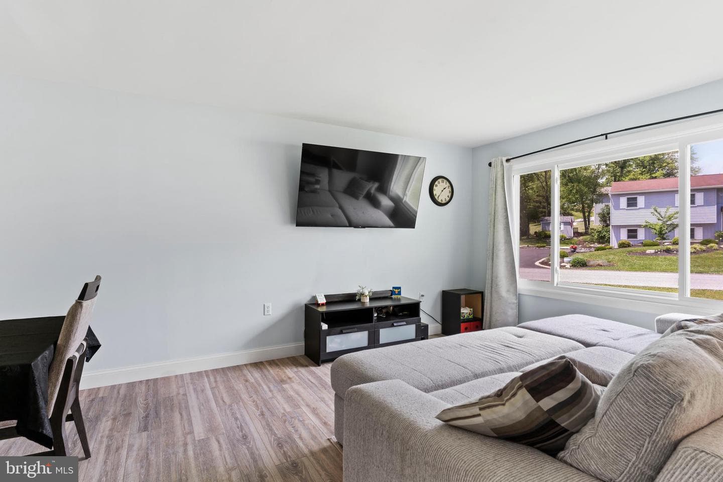 120 Black Walnut Drive photo 4