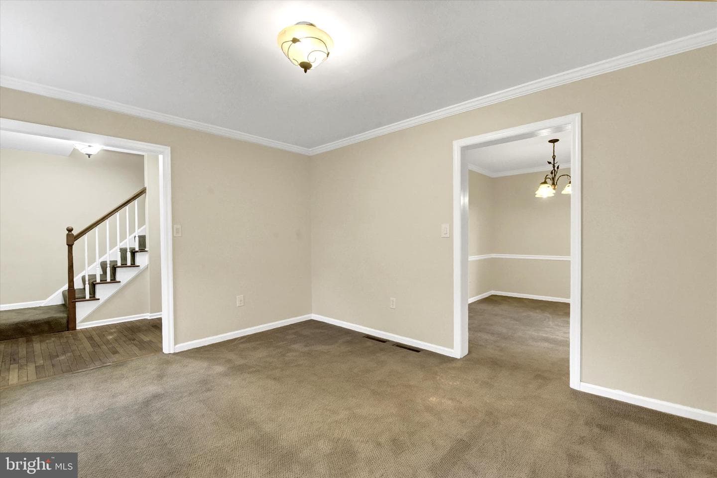 2780 Carlton Place photo 13