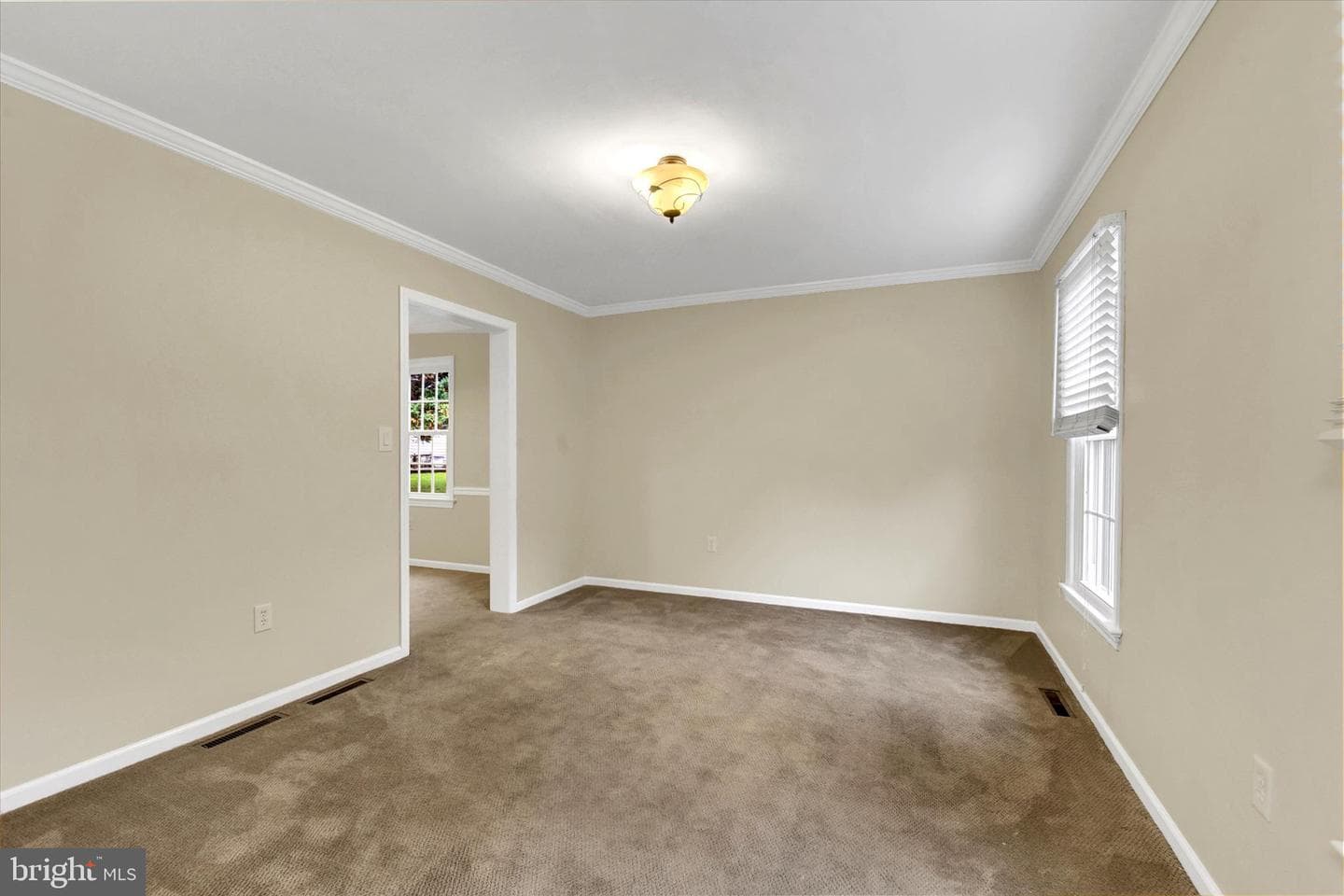2780 Carlton Place photo 15