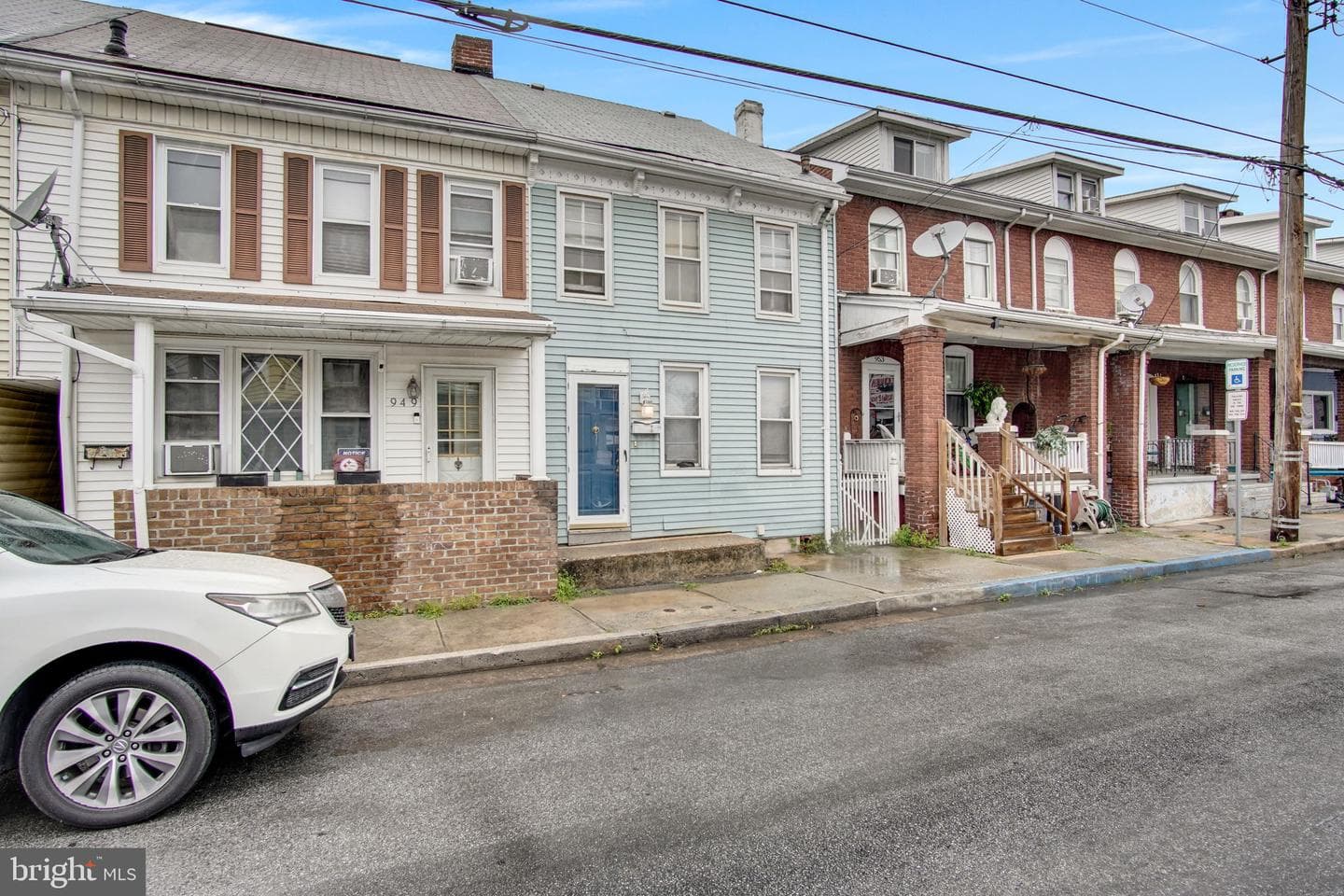 951 E King Street photo 14