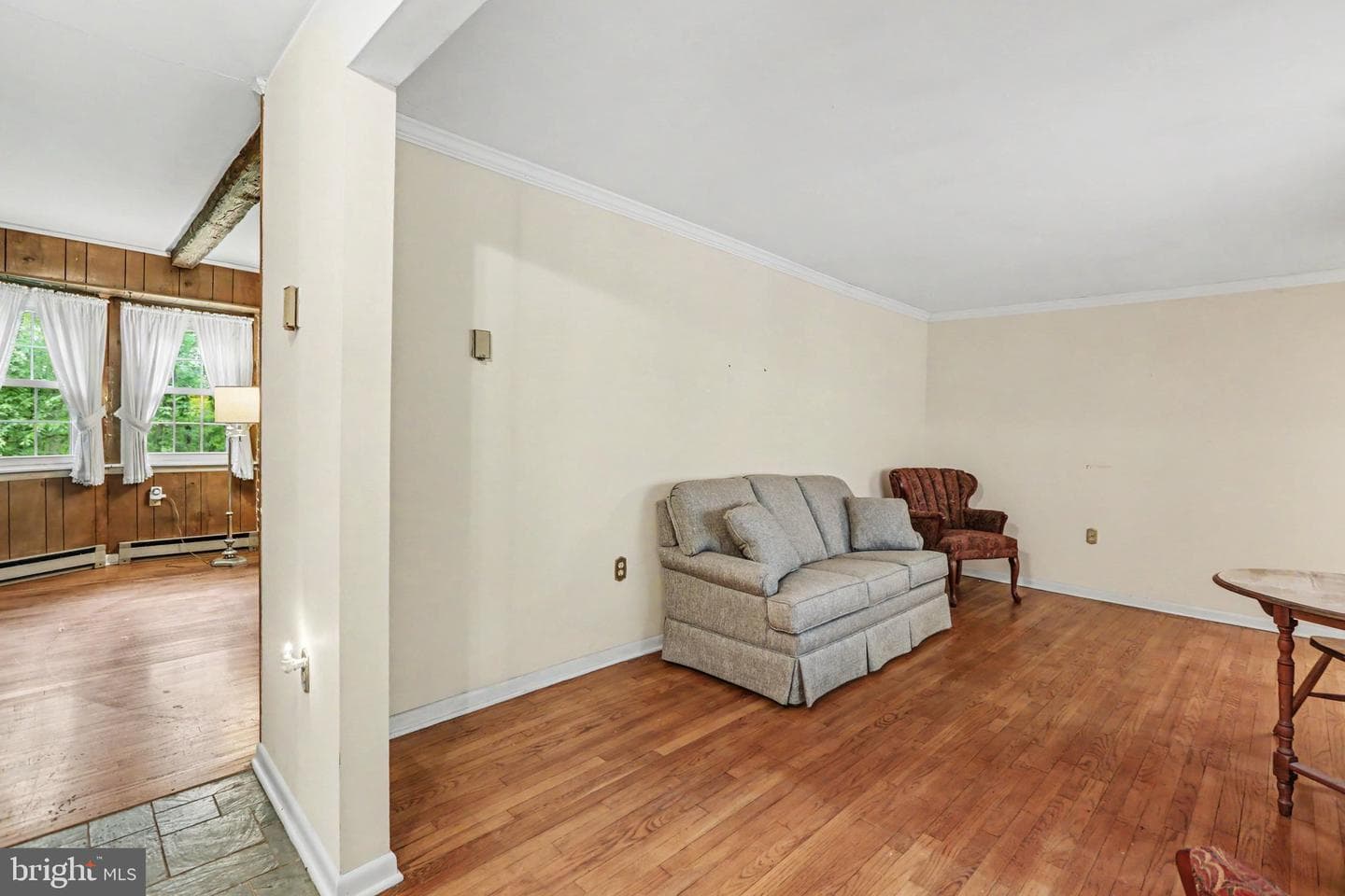 1150 S York Road photo 4