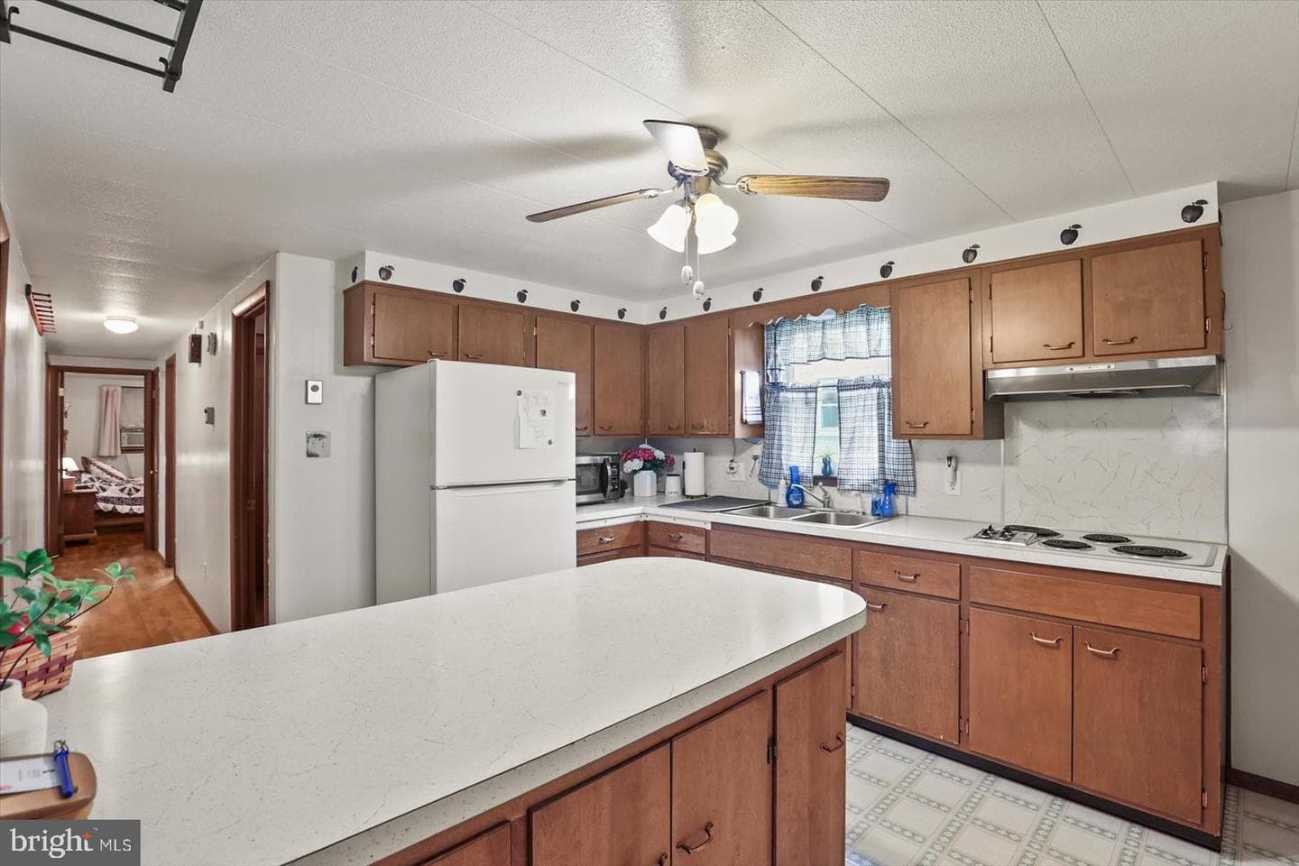 315 5th Street photo 13
