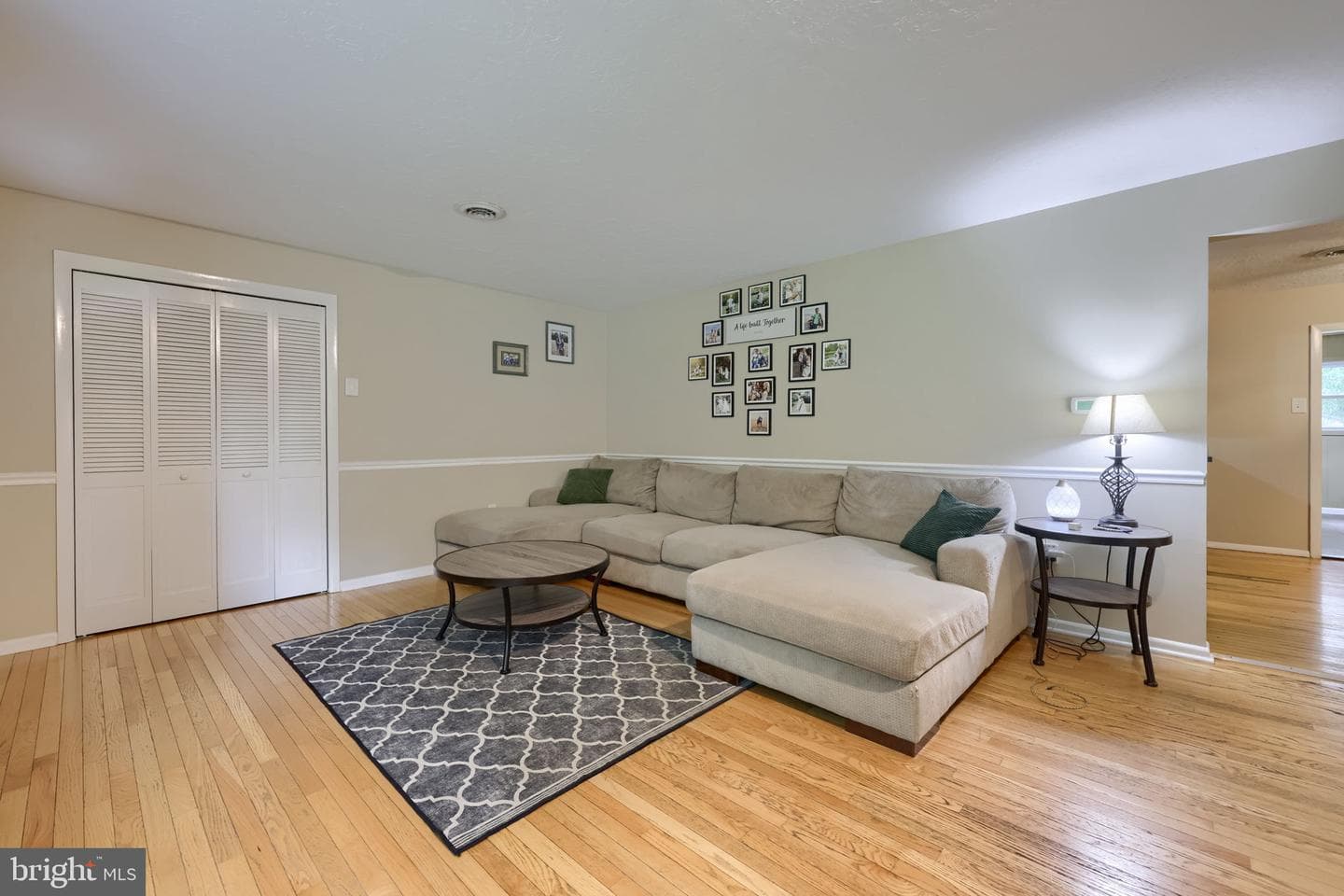 786 Summit Drive photo 5