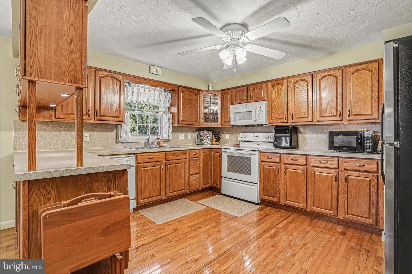 150 Maylyn Avenue photo 8