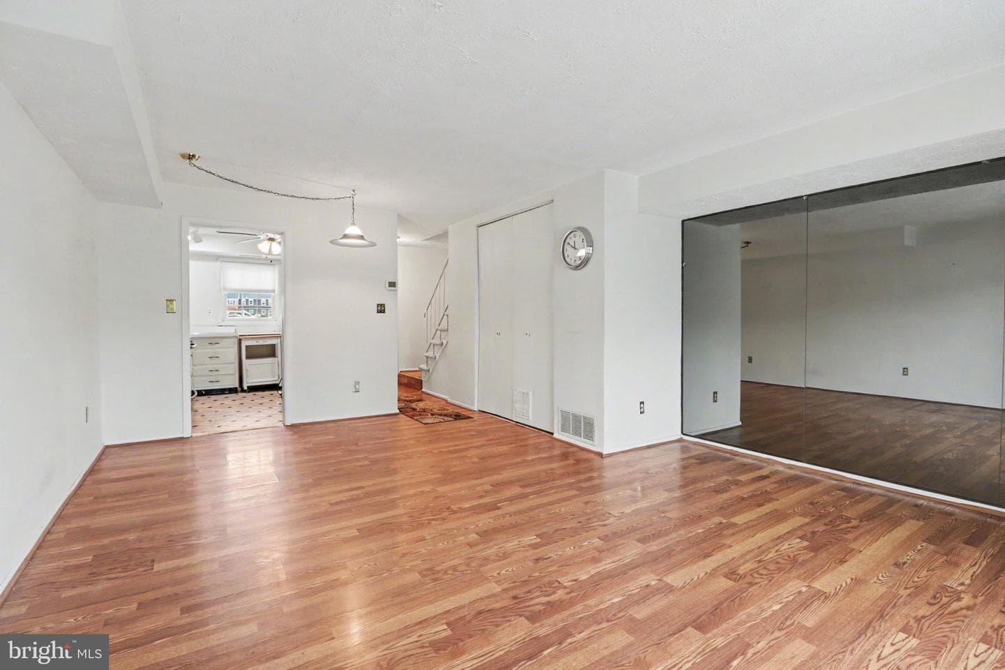 799 Hardwick Place photo 8