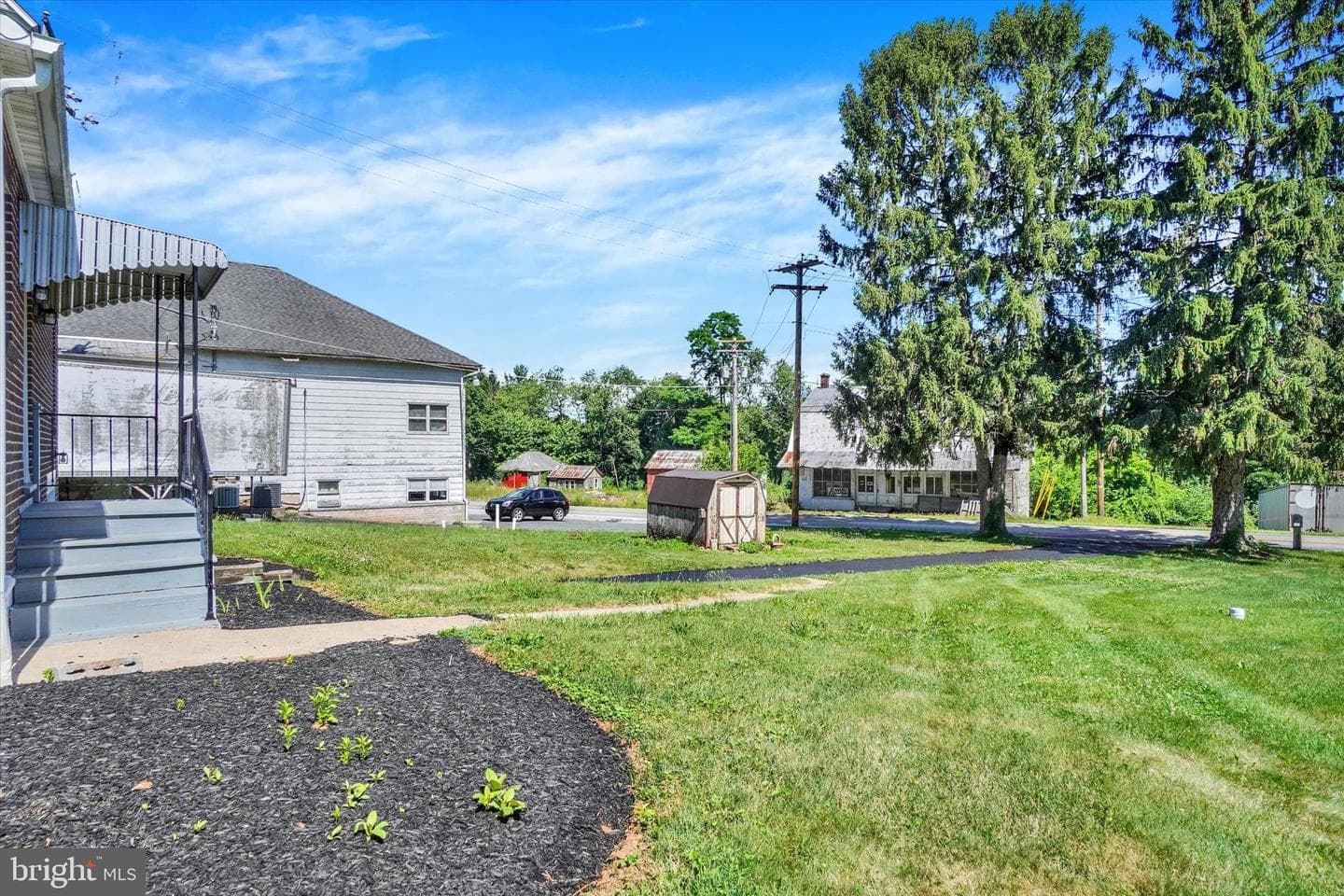 1527 Main Street photo 25