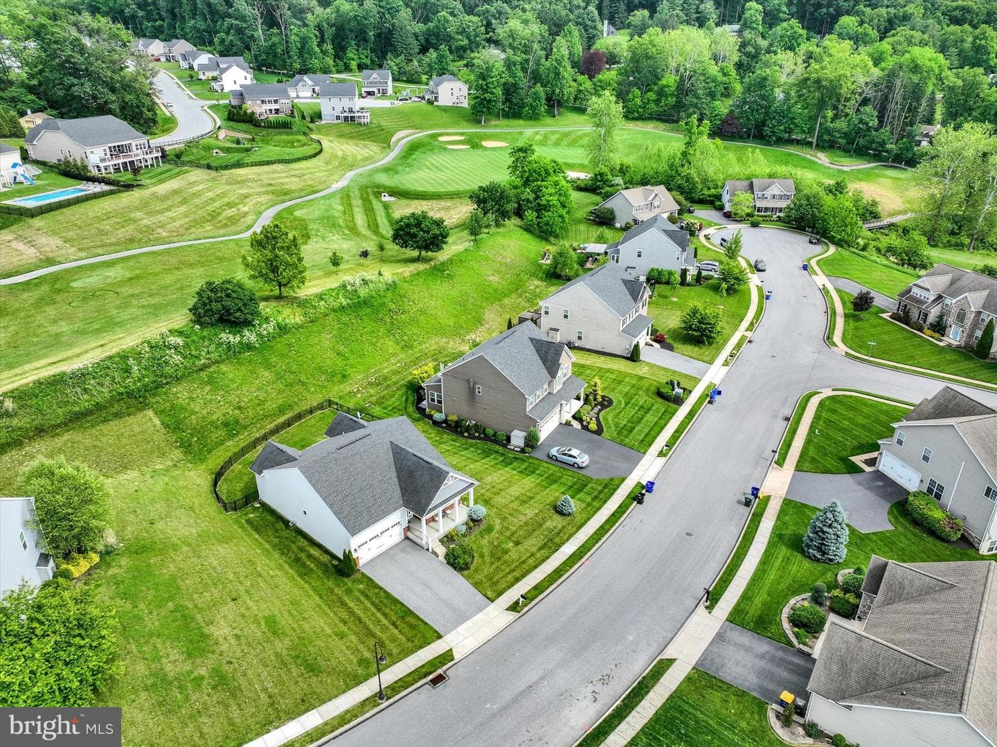 1411 Crest Way photo 34