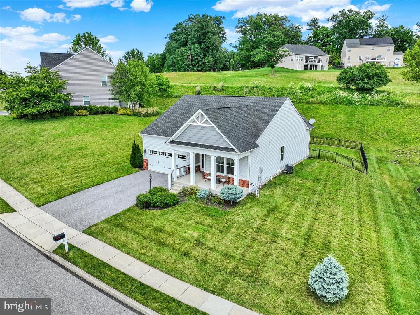 1411 Crest Way photo 44