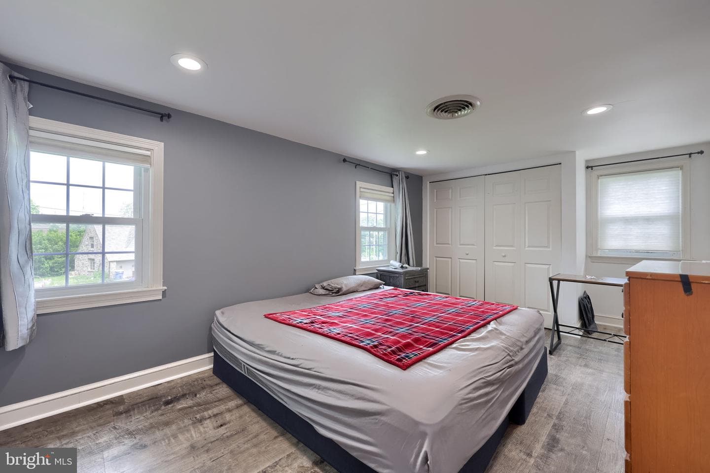 488 Hillcrest Road photo 27