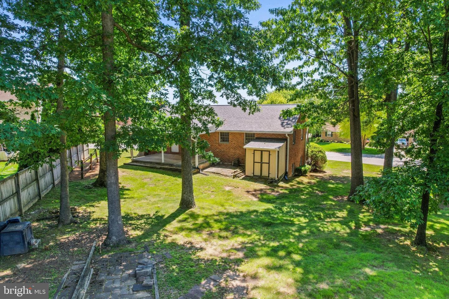 26 Laurel Drive photo 6