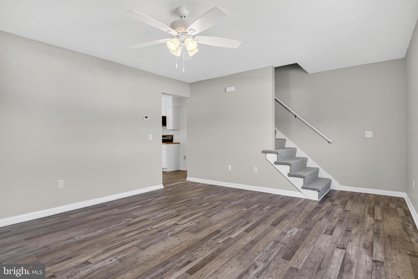 20 Pine Drive photo 14
