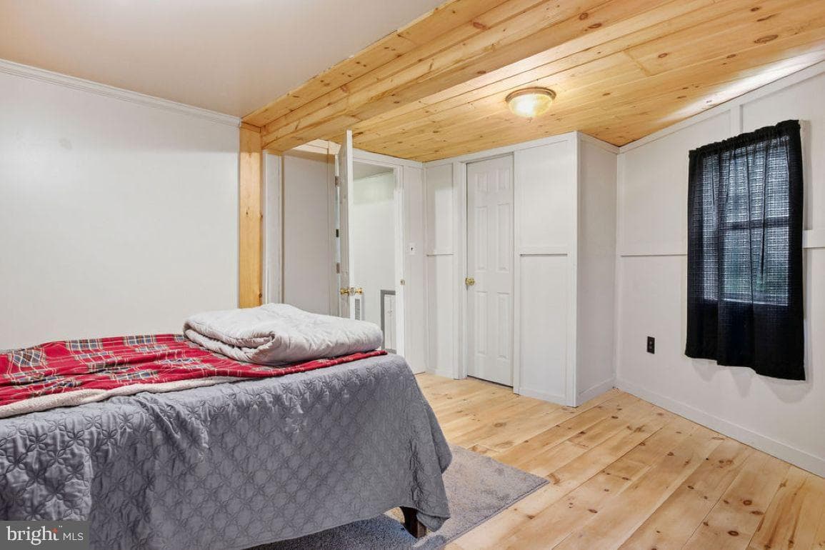 116 Howard Avenue photo 12