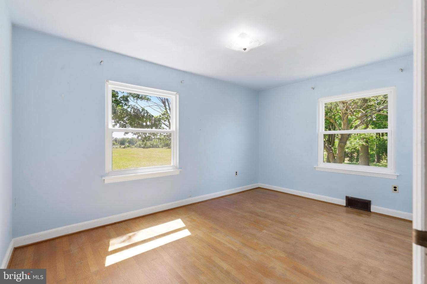 3560 Raintree Road photo 15