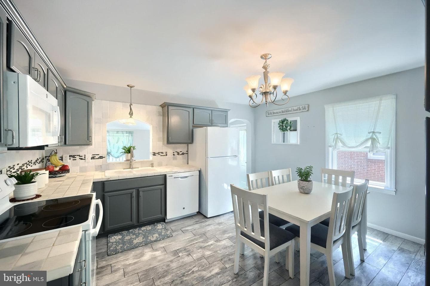 405 N Williams Street photo 21